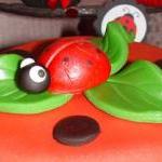 Edible Fondant Ladybug Cake Topper