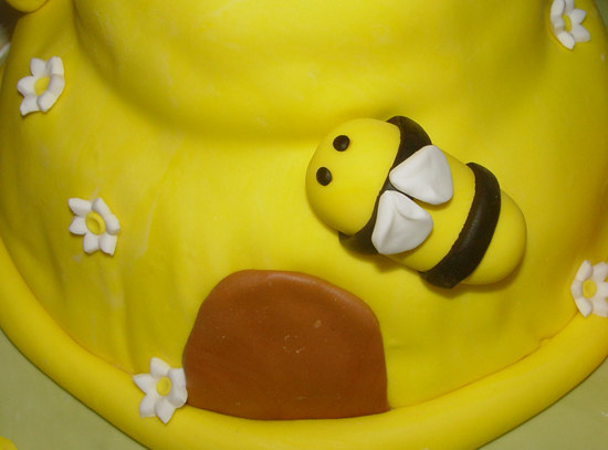 12 Fondant Bee & Flowers Cupcake Toppers