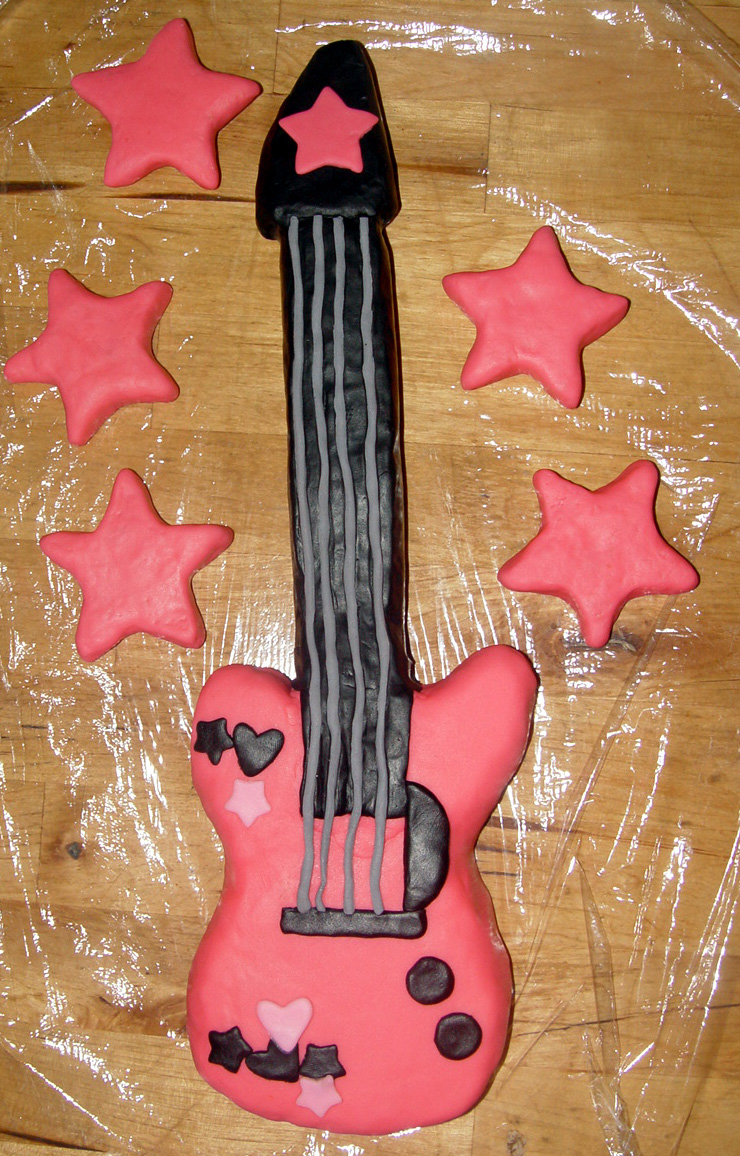 Fondant Guitar & Stars Cake Toppers