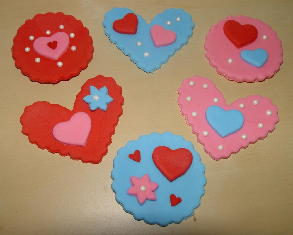 12 Fondant Love Themed Cupcake Toppers